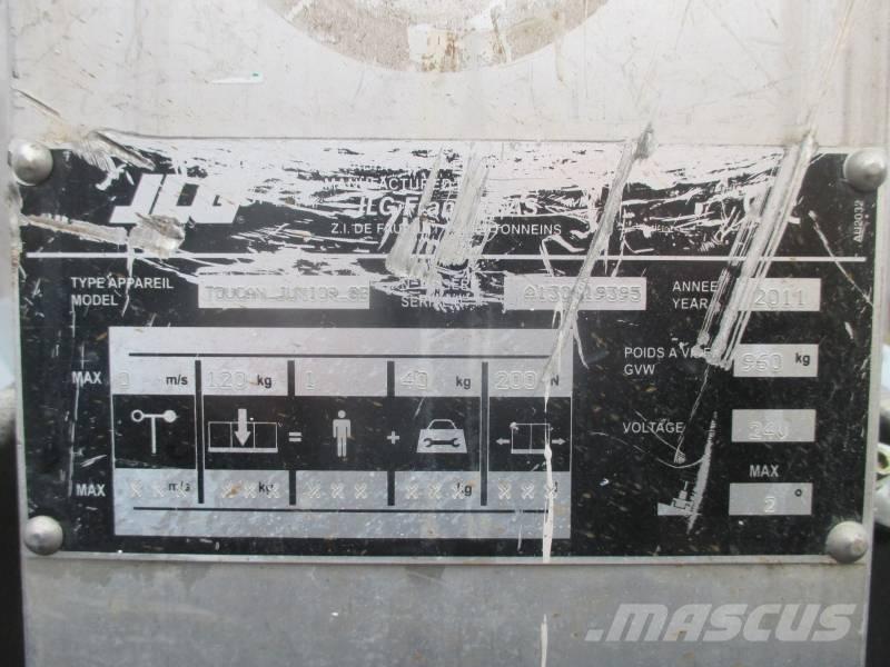 JLG Toucan Junior 8 Ascensoare verticale catarg