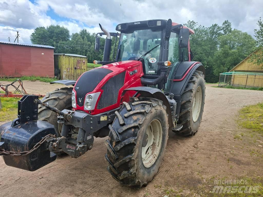 Valtra N 123 Tractoare