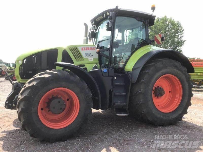 CLAAS AXION 950 Tractoare