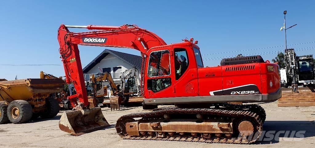 Doosan DX 235 LC Excavatoare pe șenile
