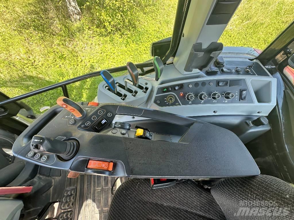 Valtra G 135 Active Tractoare