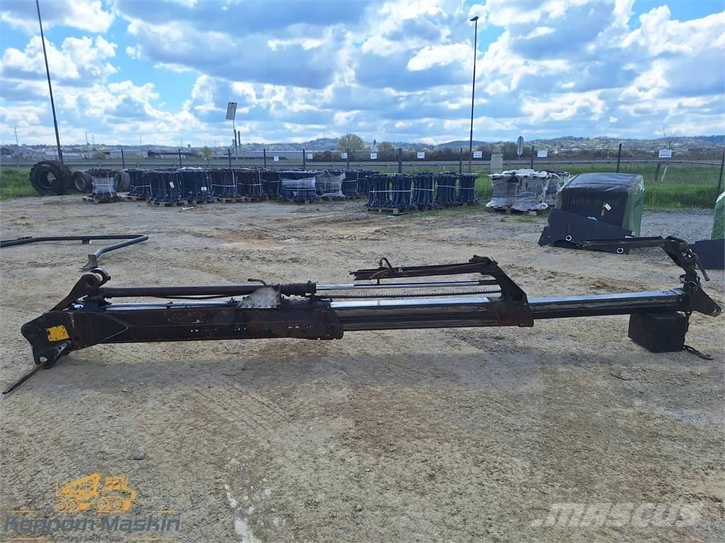 Loglift F71 Macarale de transport
