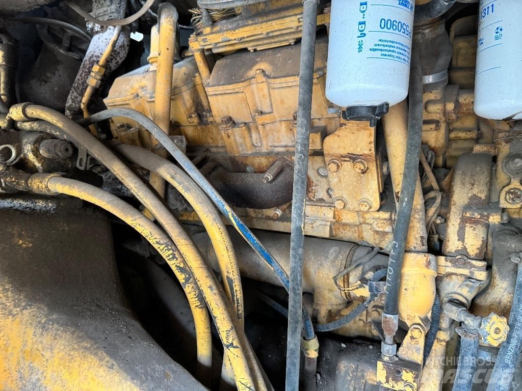 CAT 771 D Camioane cu basculante rigide