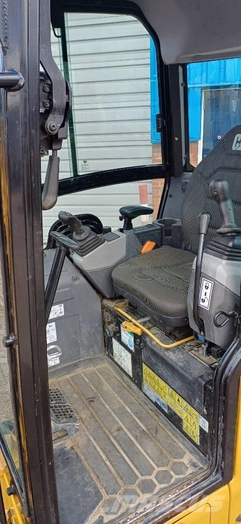 CAT 301.6 Mini excavatoare < 7t