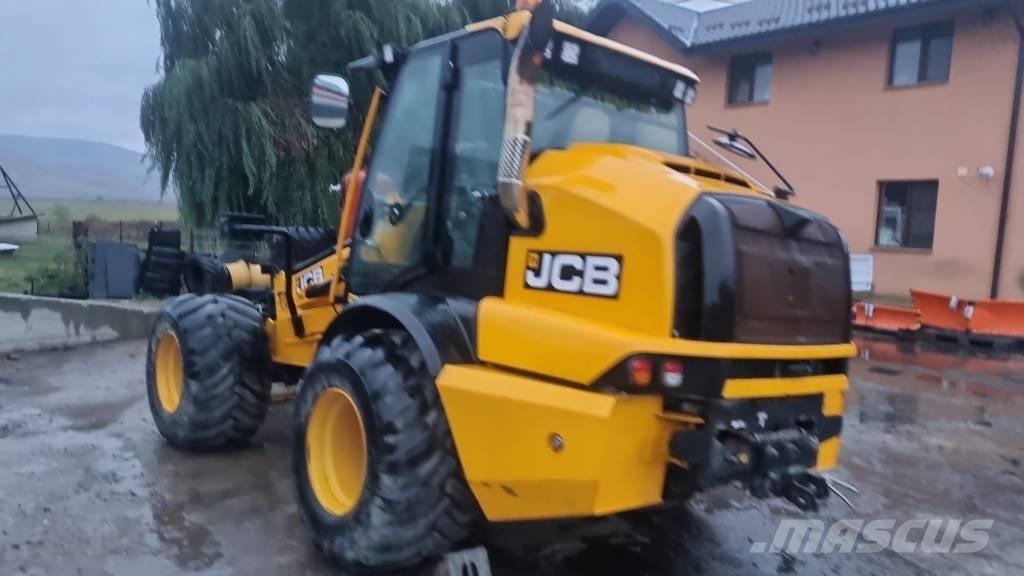 JCB TM 320S Manipulatoare agricole