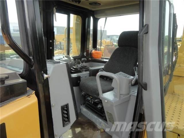 CAT D 8 R Buldozere pe senile