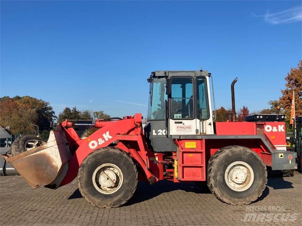 O&K L 20 Incarcator pe pneuri