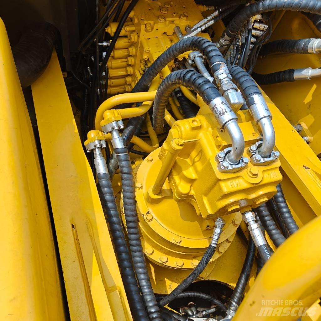Komatsu 450-8 Excavatoare pe șenile
