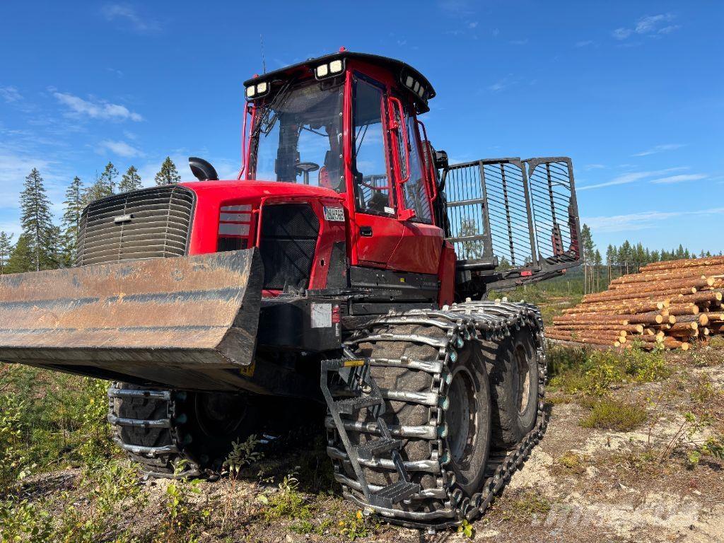 Komatsu 895 Transportoare