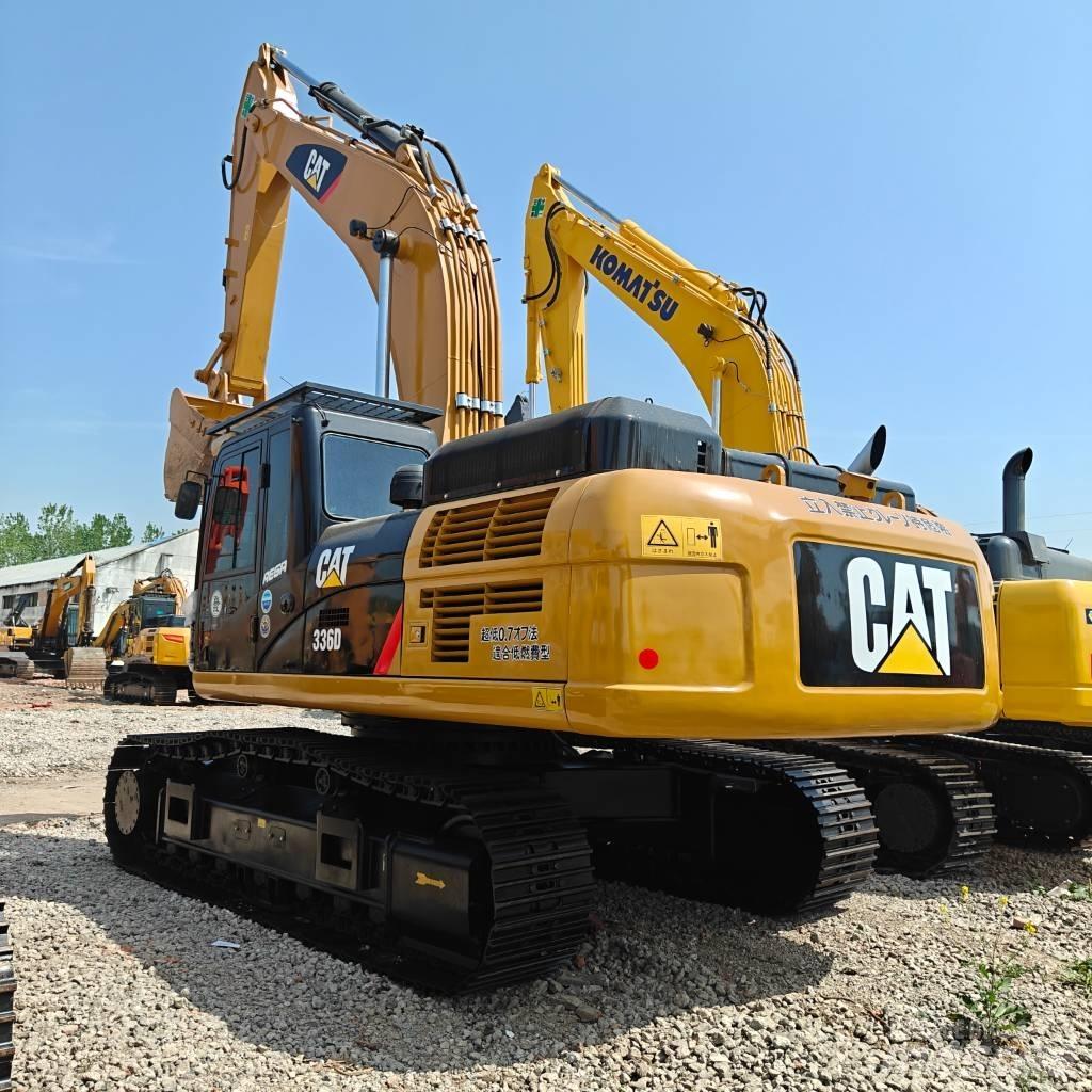 CAT 336D Excavatoare pe șenile
