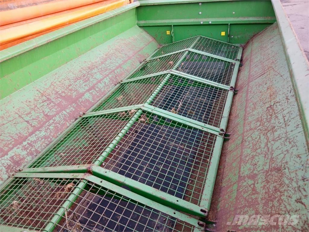 Amazone ZG-B 5500 Împrastierea mineralelor