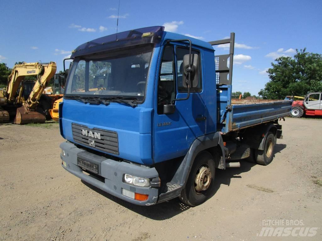 MAN LE 180C  L 2000 Autobasculanta