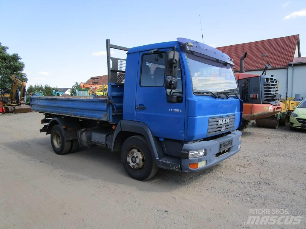 MAN LE 180C  L 2000 Autobasculanta