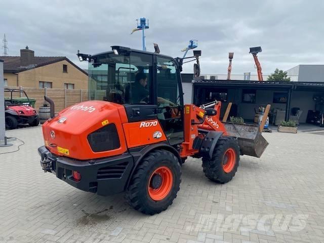 Kubota R 070 Incarcator pe pneuri