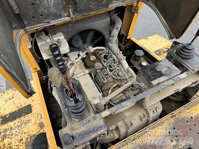 Thwaites 9T Minitractor de teren