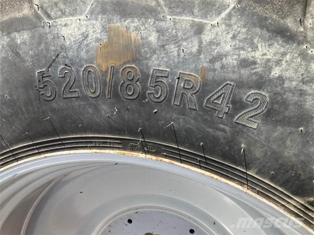 Petlas 520/85R42 Utilaje agricole - Altele