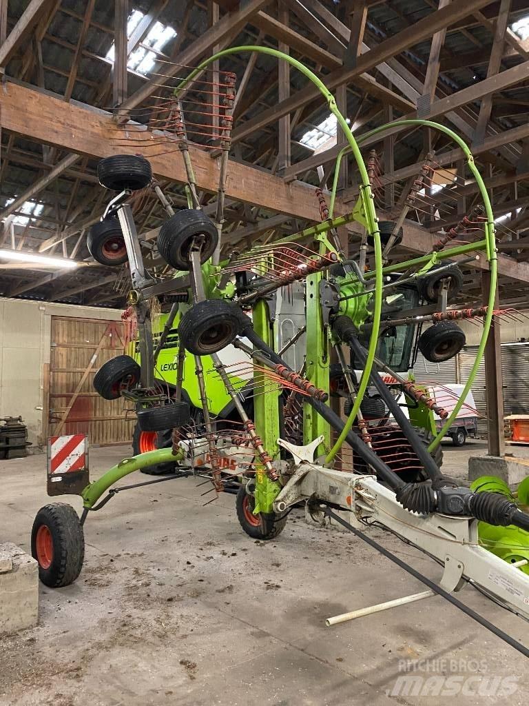 CLAAS Liner 2700 Combina