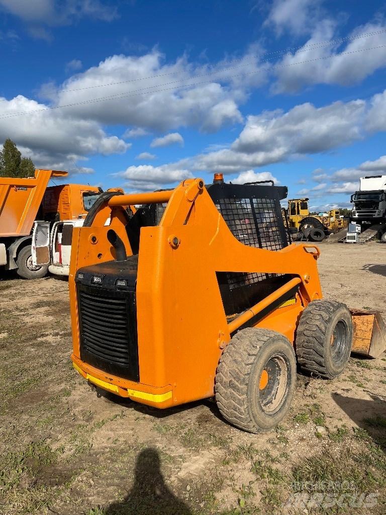 CASE 95 XT Mini incarcator