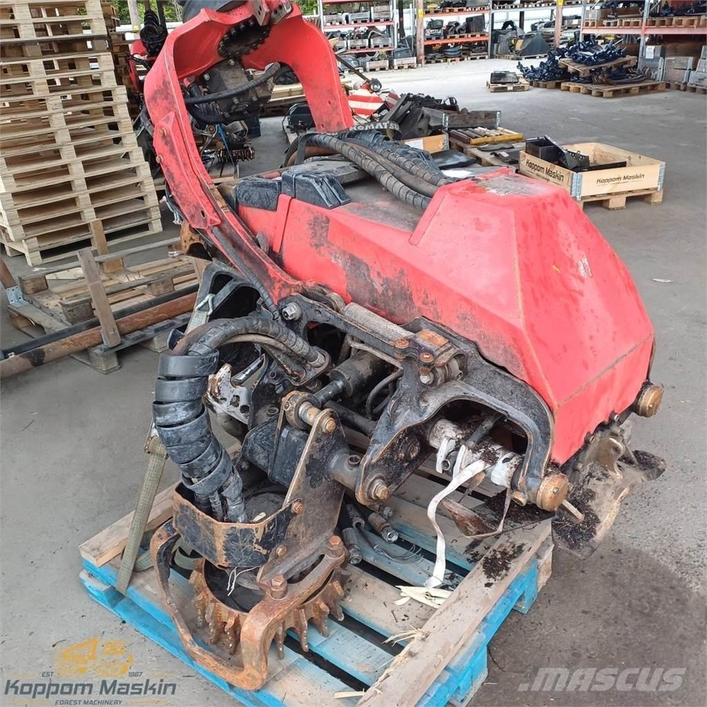 Komatsu C144 Capete pentru culegatoare