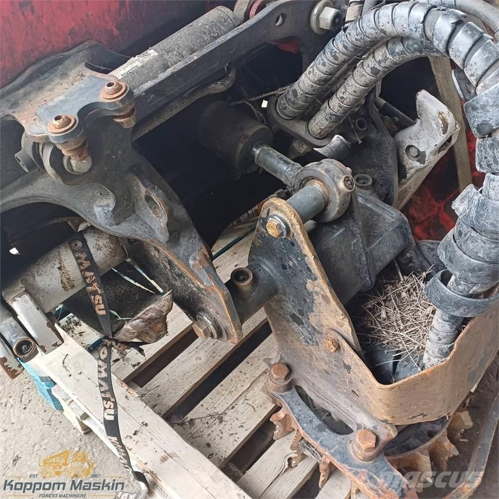 Komatsu C144 Capete pentru culegatoare