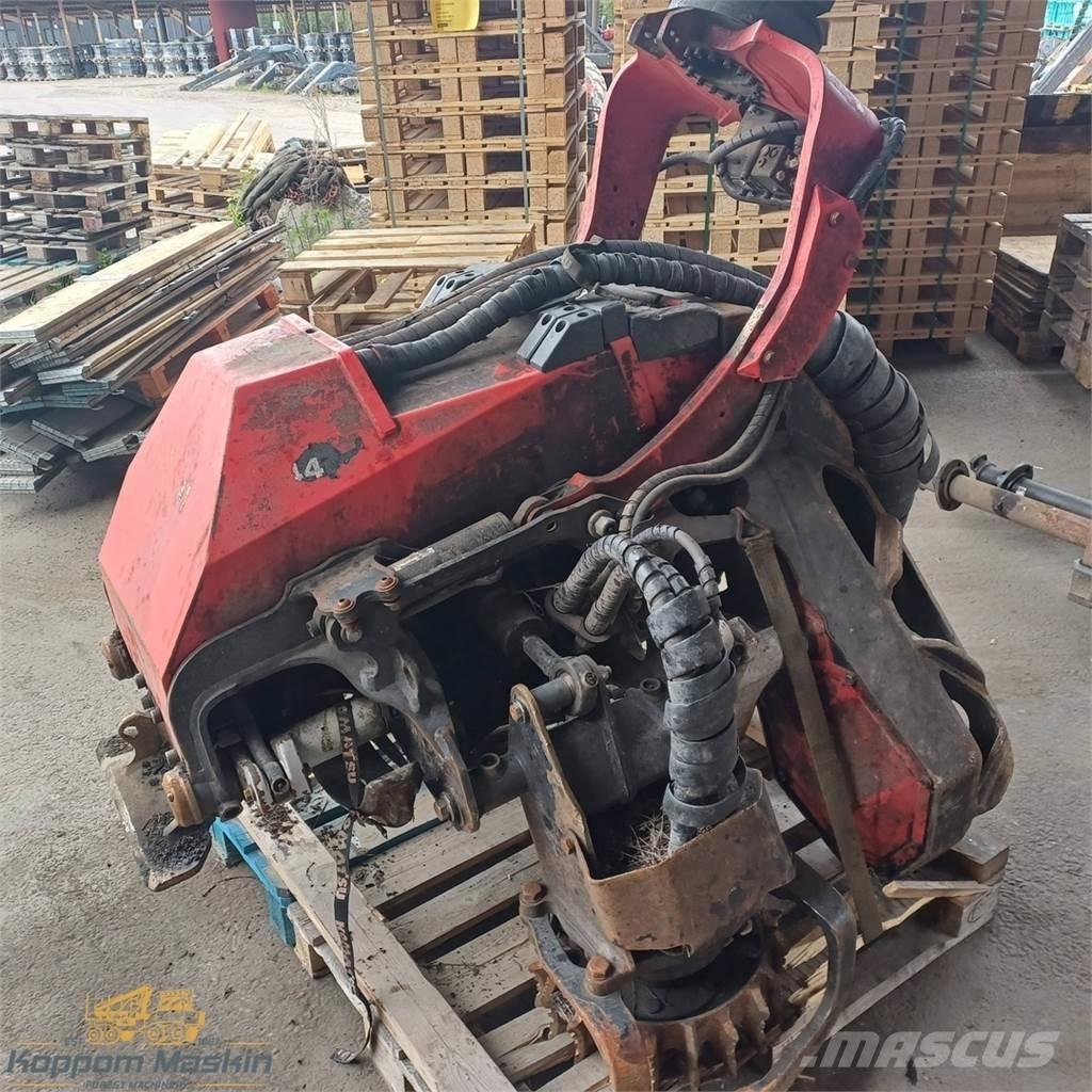 Komatsu C144 Capete pentru culegatoare