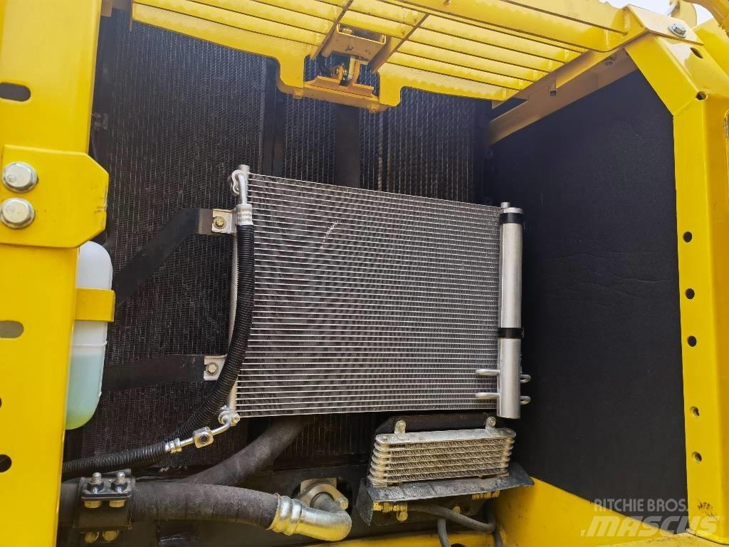 Komatsu pc200-8 Excavatoare pe șenile
