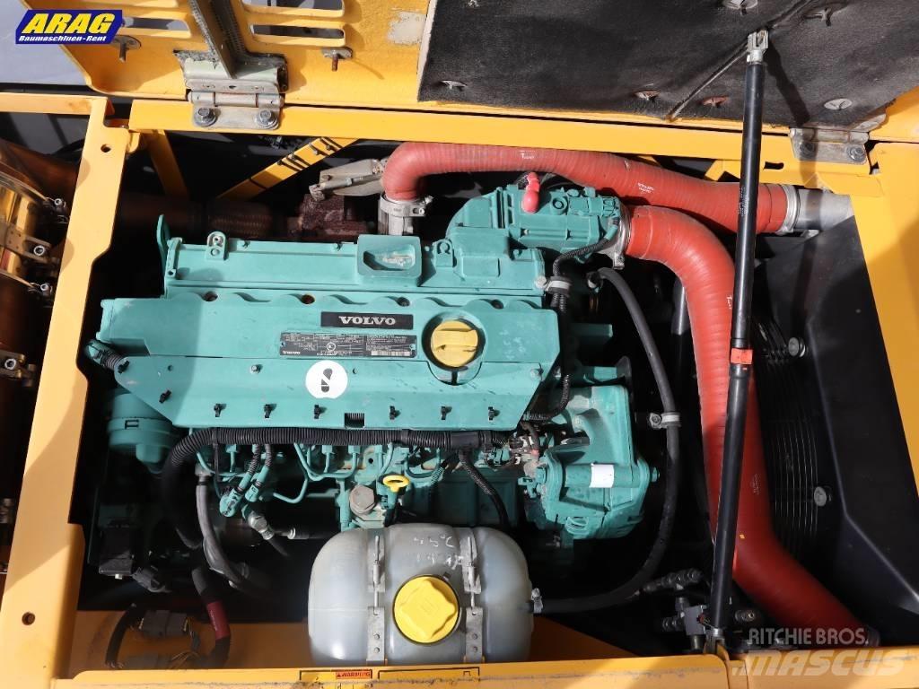 Volvo EW 140 C Excavatoare cu roti