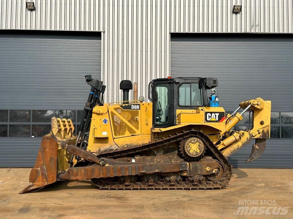 CAT D8R Buldozere pe senile