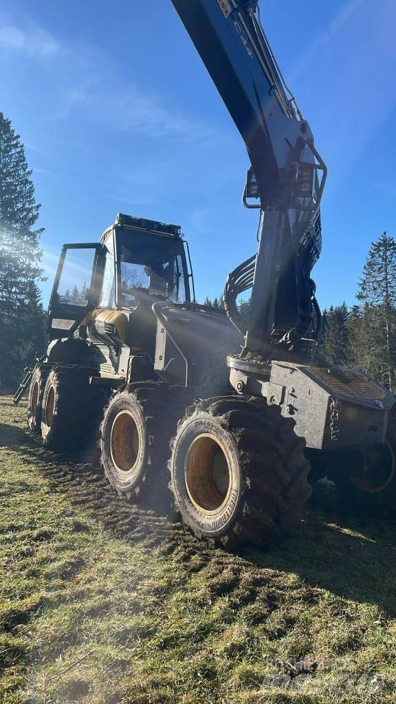 Ponsse Ergo 8W Combine forestiere