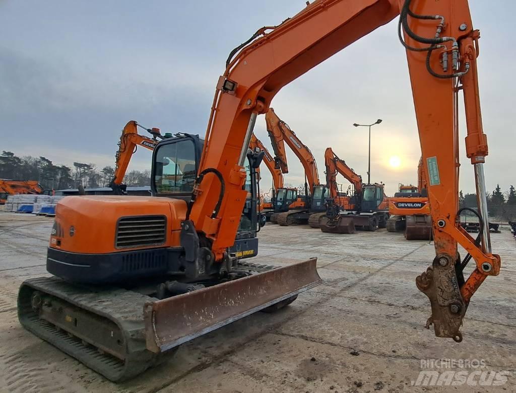 Doosan DX 85 R-3 Excavatoare 7t - 12t