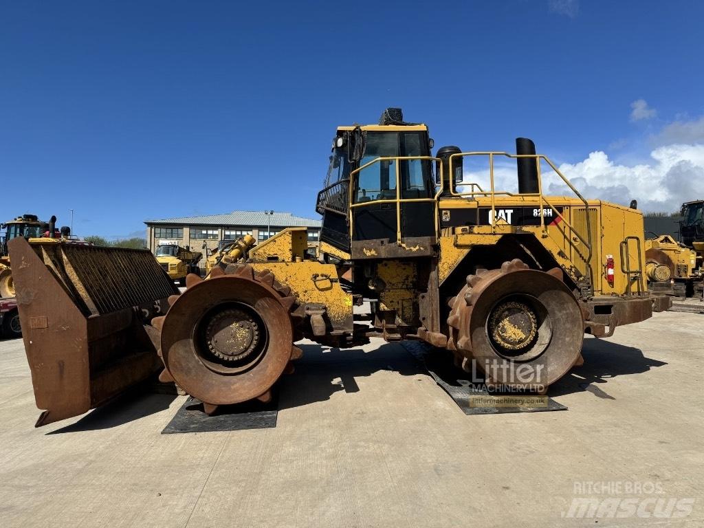 CAT 826H Compactoare deseuri