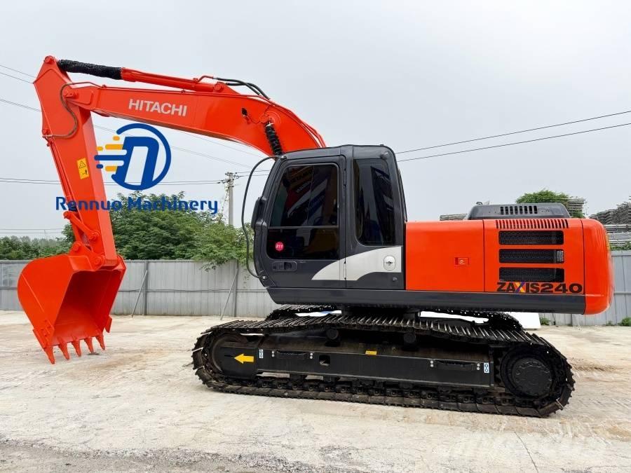 Hitachi ZX 240 Excavatoare pe șenile
