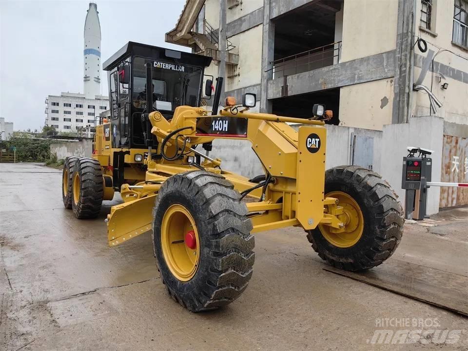 CAT 140H Gredere