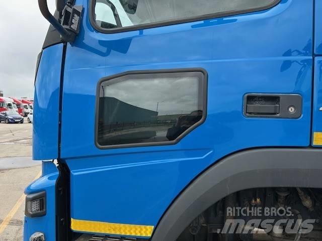 Volvo 420 FMX Autobasculanta