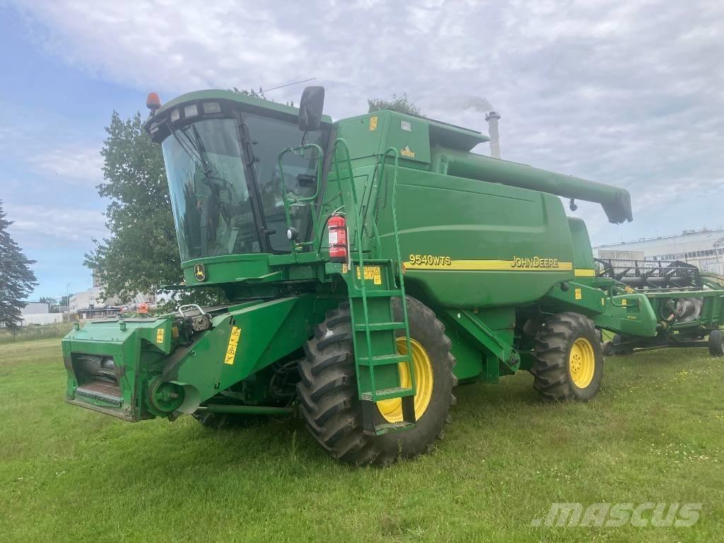 John Deere 9540 WTS Combine de secerat
