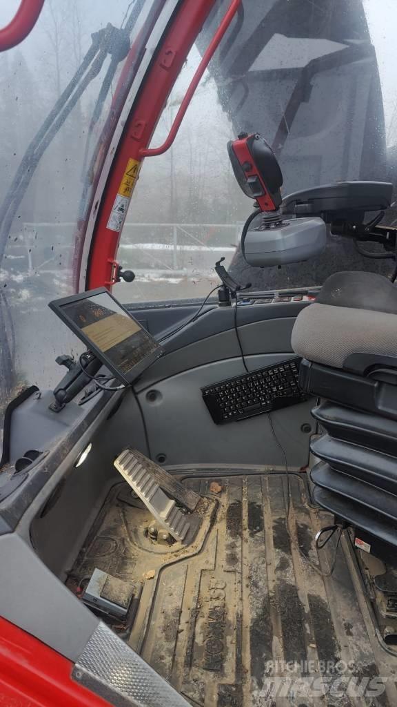 Komatsu 931XC Combine forestiere