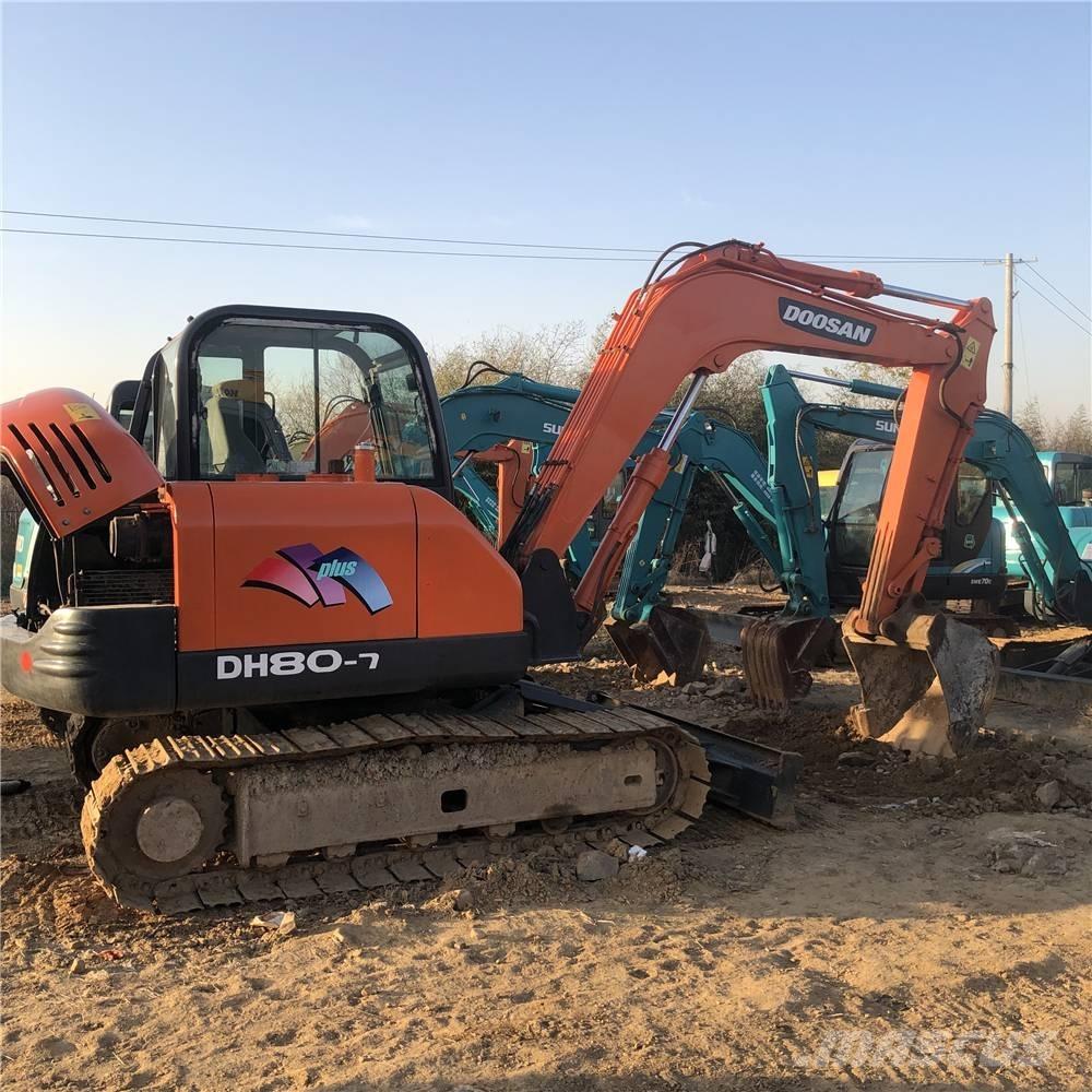 Doosan DH80 Excavatoare 7t - 12t
