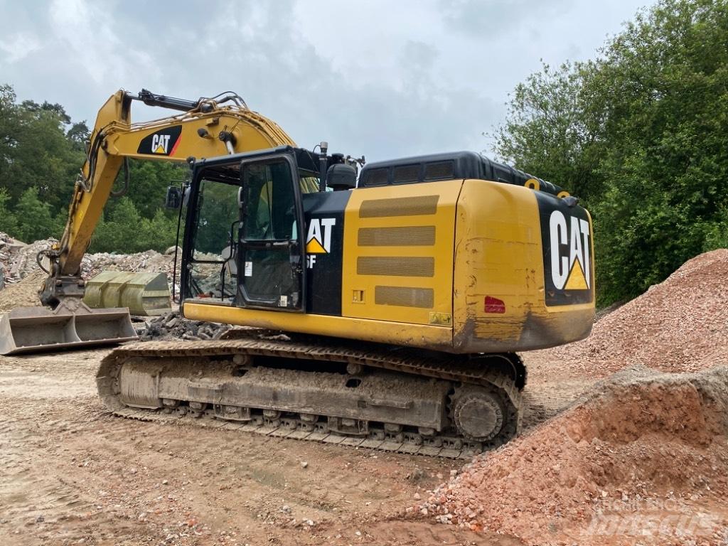 CAT 326 F L Excavatoare pe șenile

