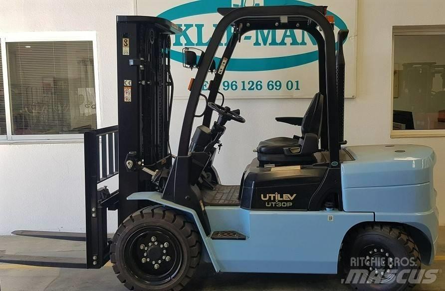 Utilev (5586) UT30P Stivuitor diesel