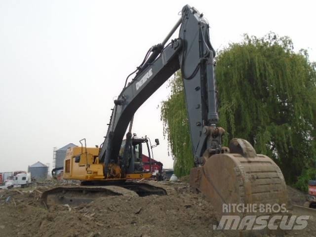 John Deere 450 DLC Excavatoare pe șenile
