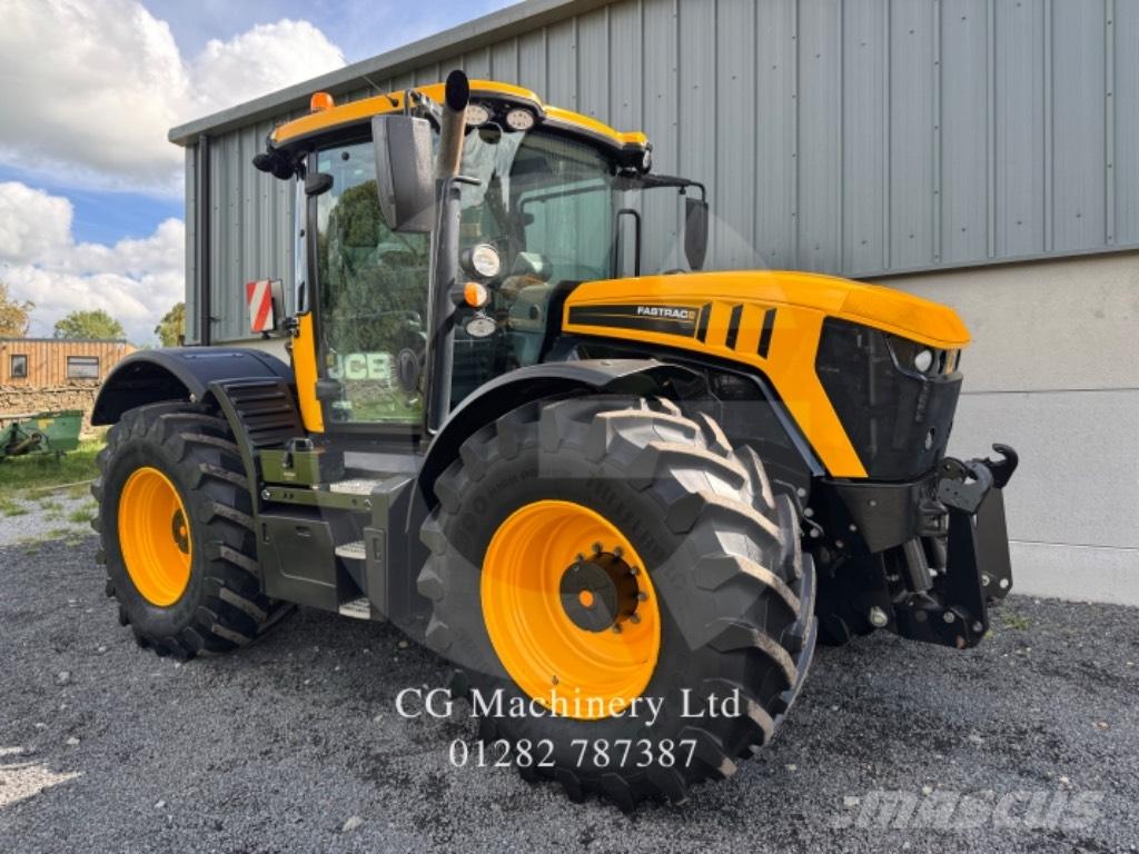 JCB Fastrac 4220 Tractoare