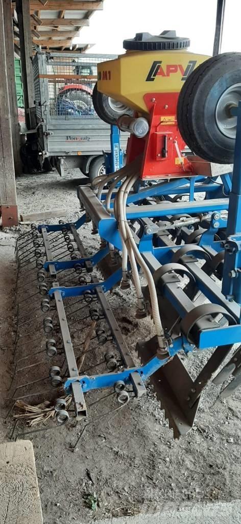  Carre Prairial Alte echipamente pentru nutret