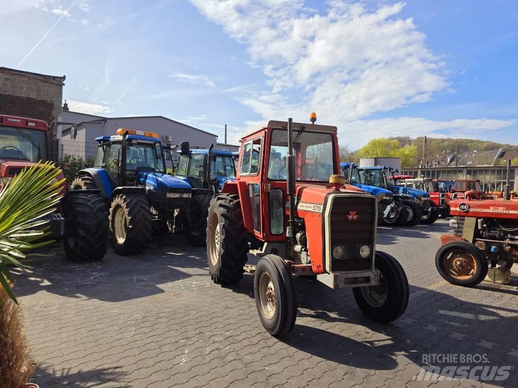 Massey Ferguson 575 Tractoare