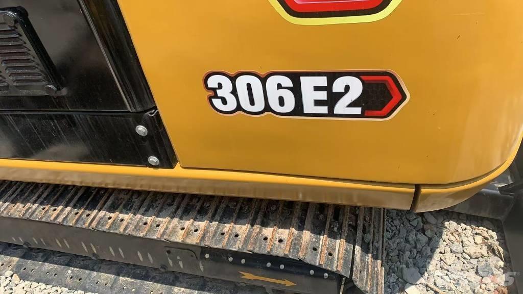 CAT 306 Excavatoare pe șenile
