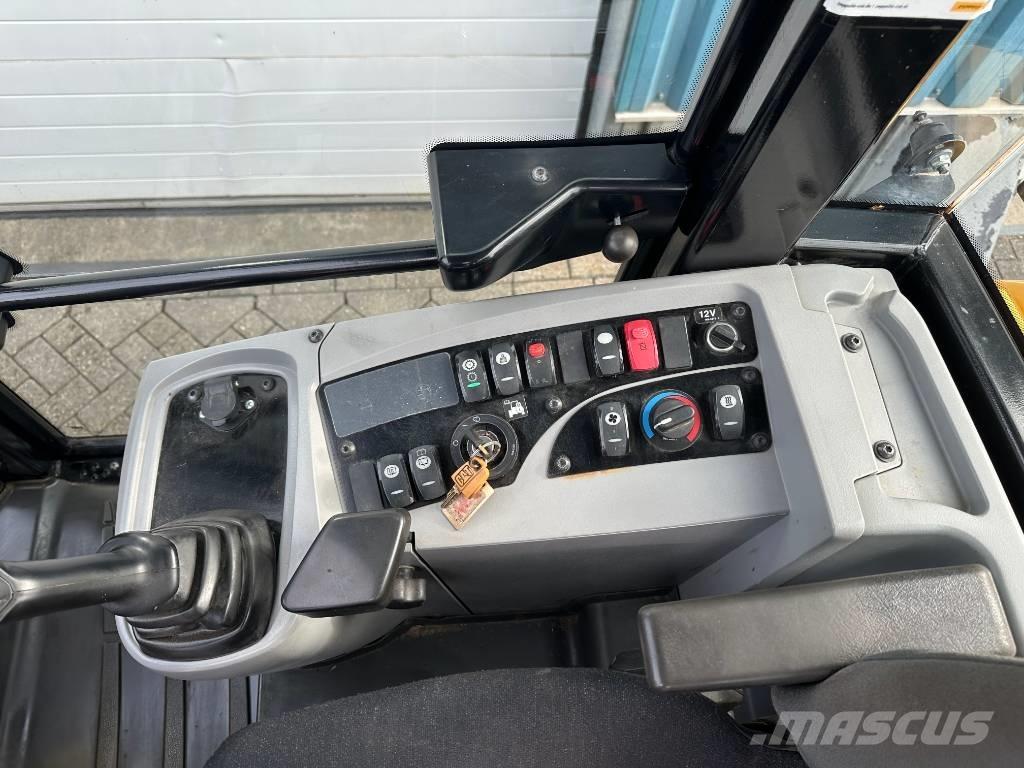 CAT 907 H 2 Incarcator pe pneuri