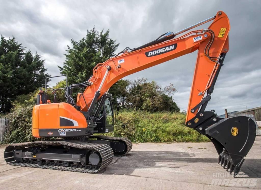 Doosan DX 235 LCR-5 Excavatoare pe șenile
