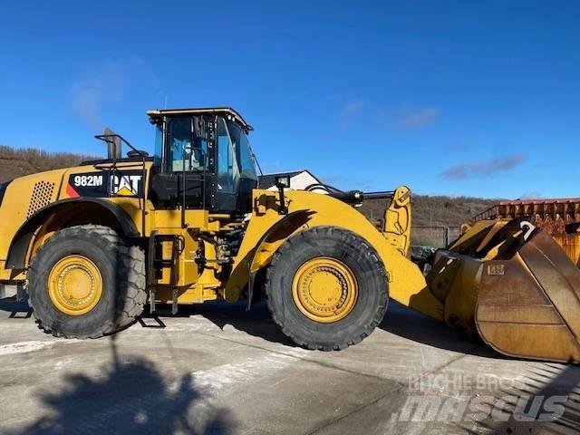 CAT 982 M Incarcator pe pneuri
