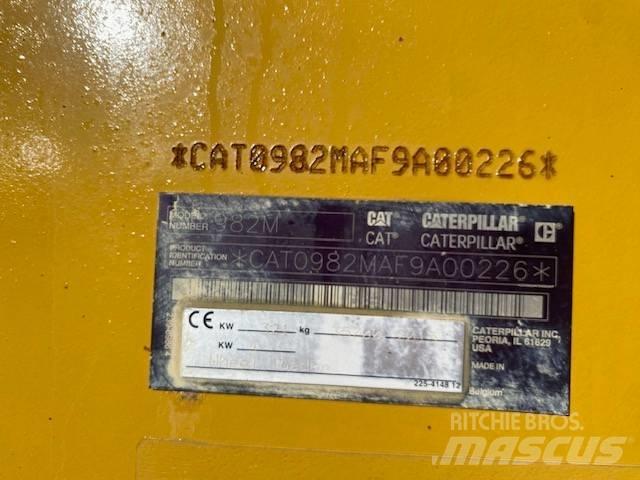 CAT 982 M Incarcator pe pneuri
