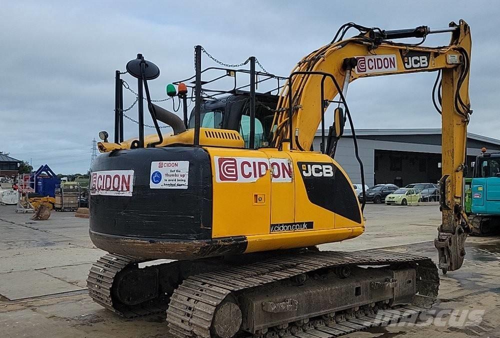 JCB JS 130 LC Excavatoare pe șenile
