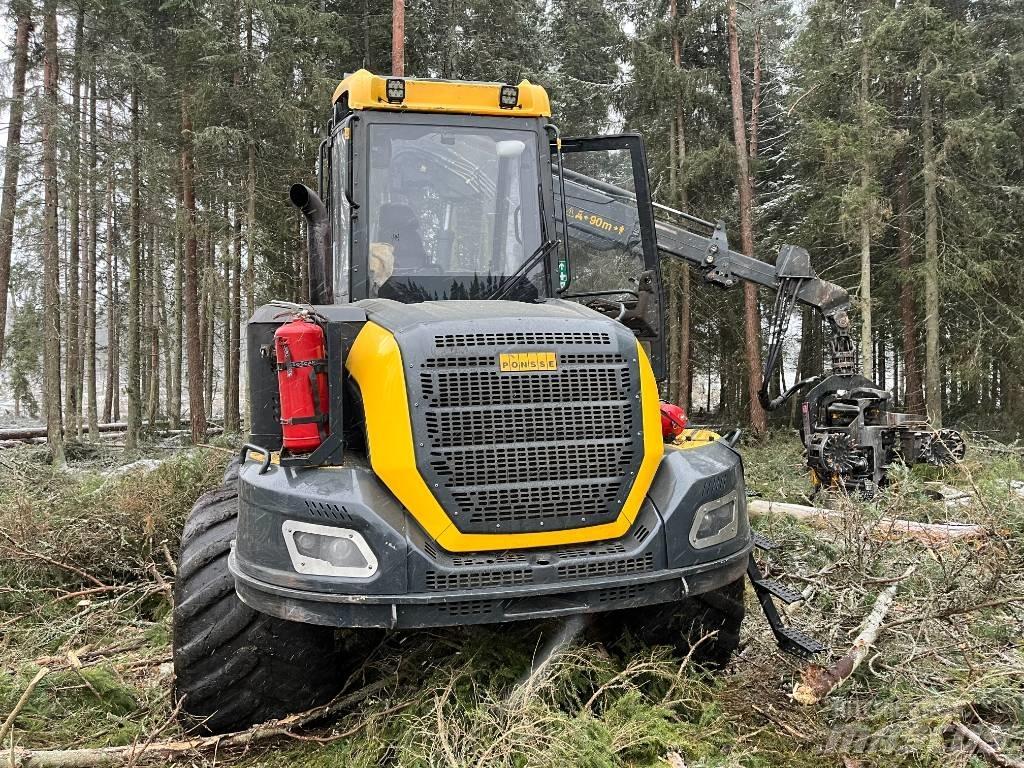 Ponsse Bear 8W Combine forestiere